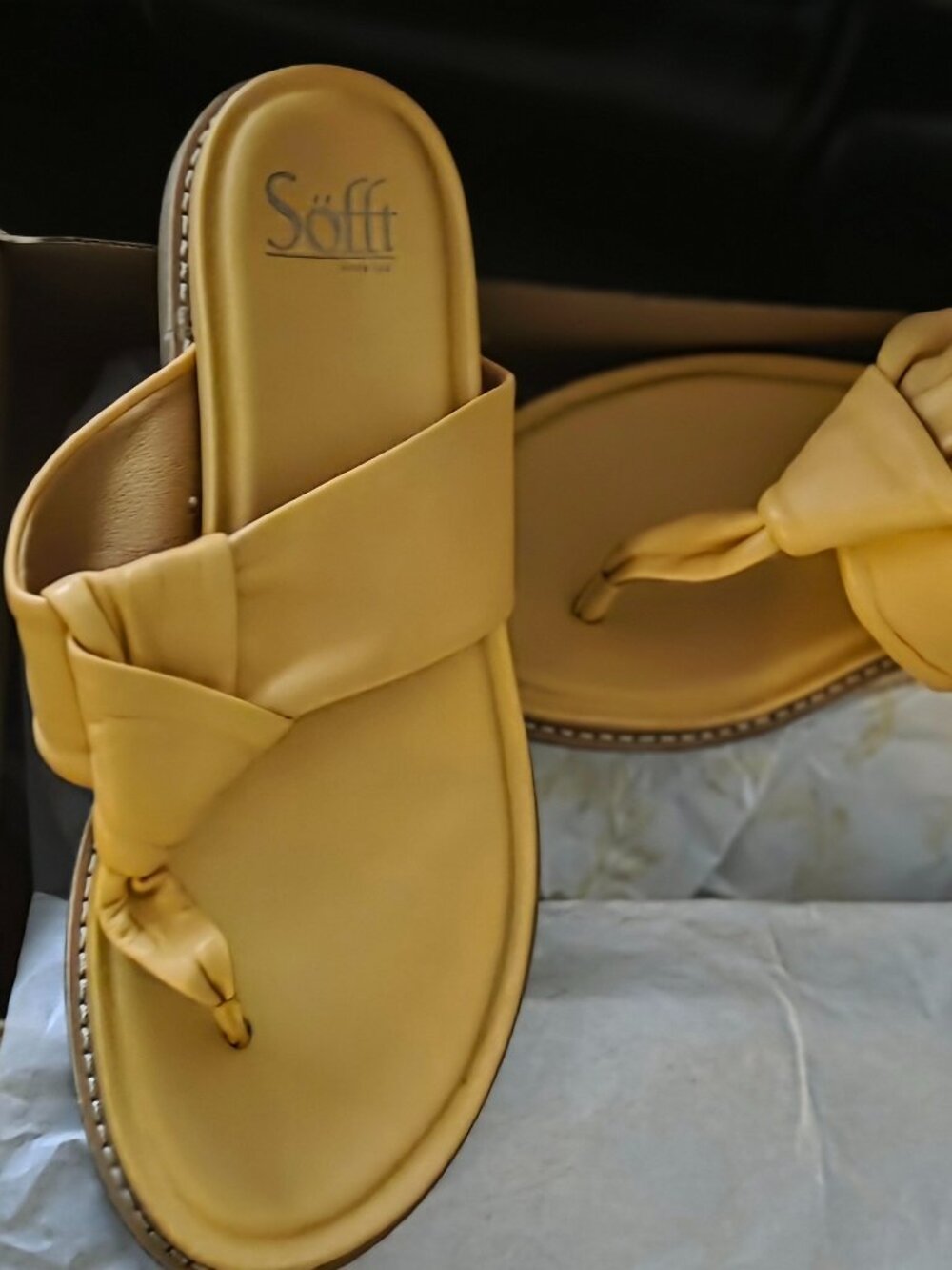 LEATHER SOFT SLIDES